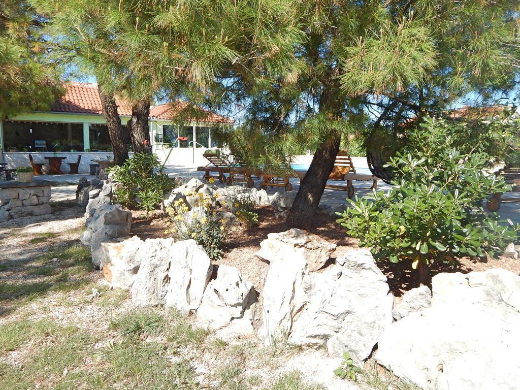 Rooms Camp Marina Lozovac Exterior foto